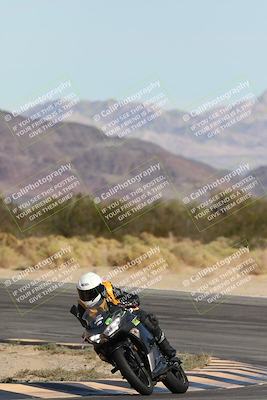 media/Nov-16-2025-Race Pace (Sun) [[8c5fa54630]]/Non Verified Riders (1st 20 Minutes)/2-Turn 10 (1010am)/